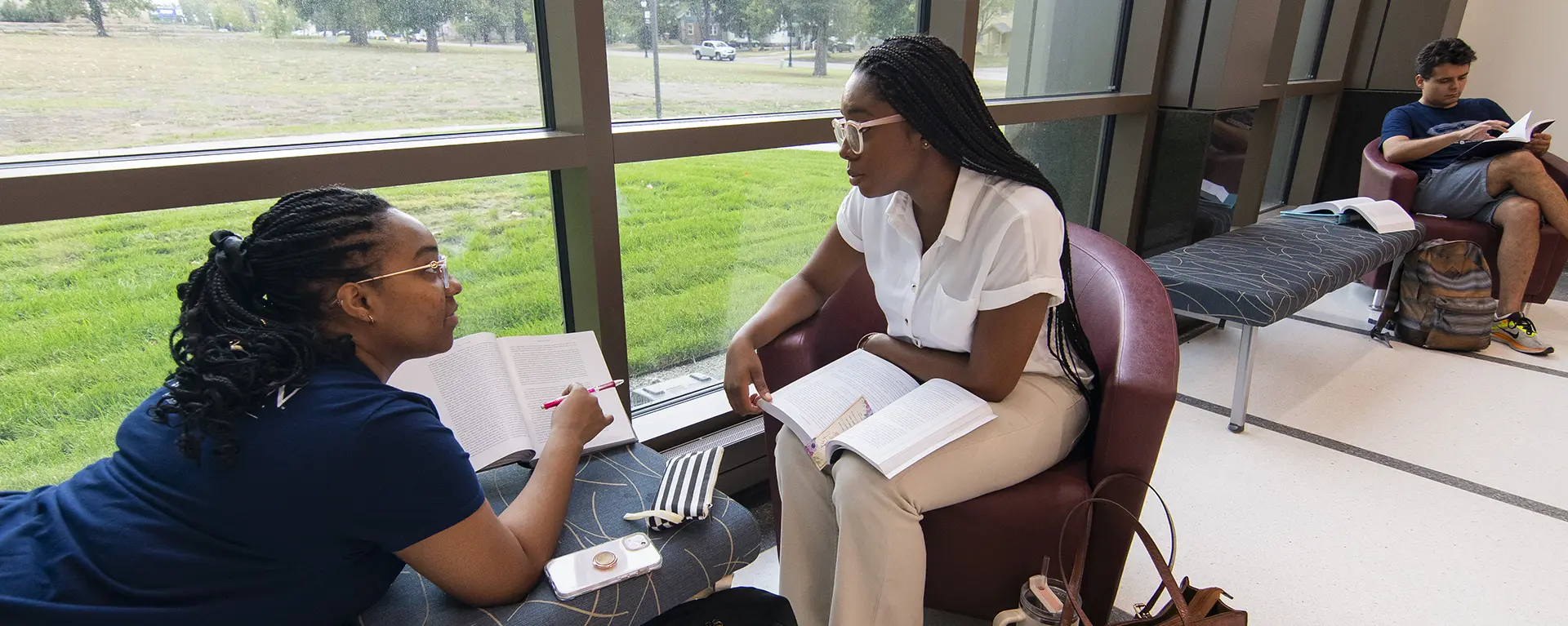 Two law students study.